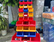 Khay nhựa đựng linh kiện Tuyên Quang