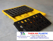 Pallet nhựa chống tràn Quận 3