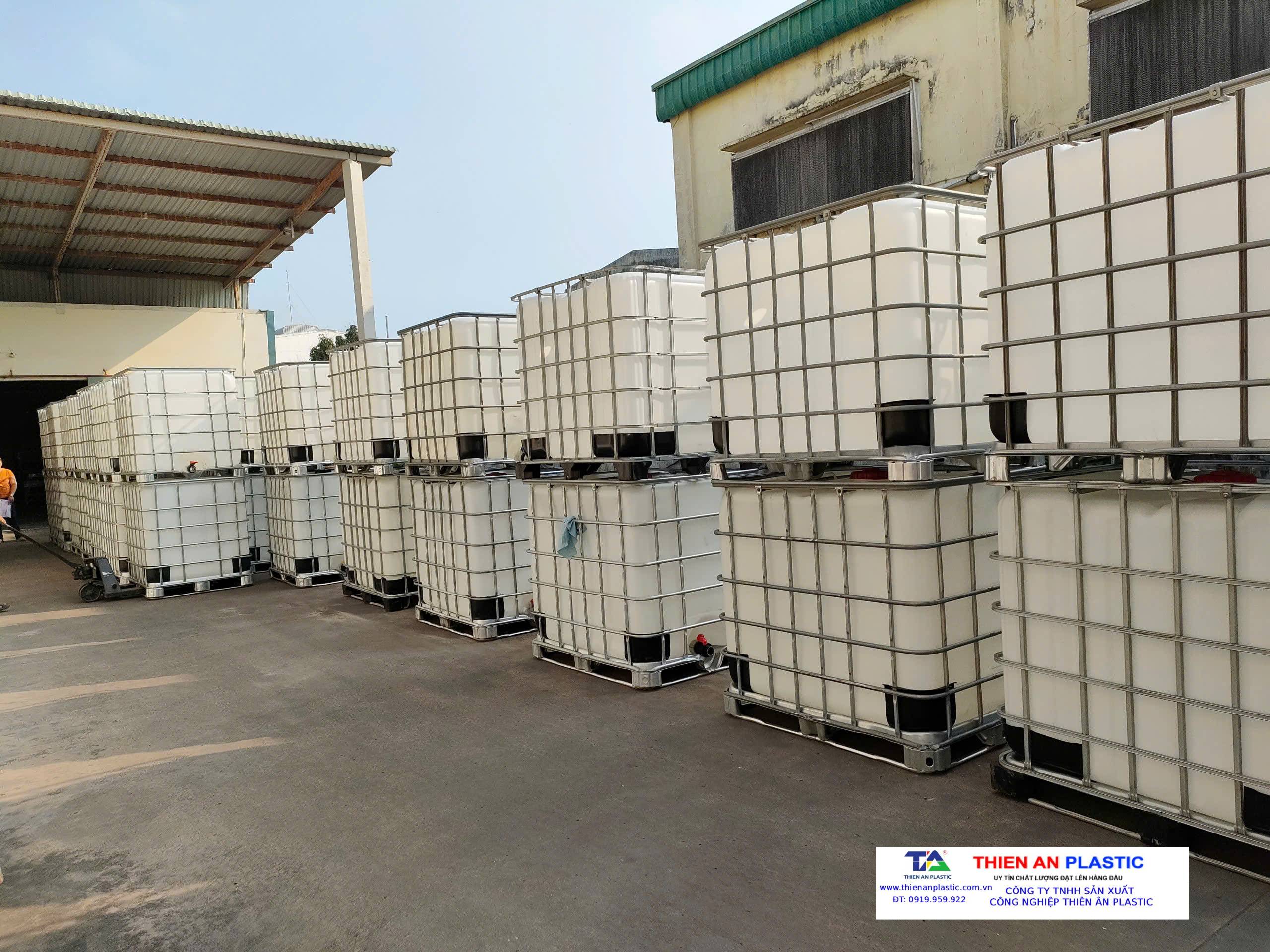 Báo giá thùng nhựa đặc 1000l