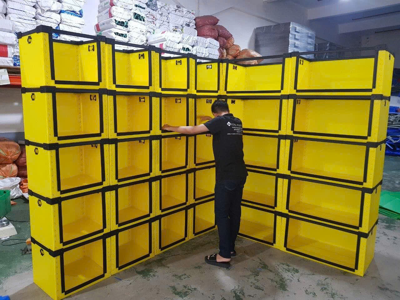 Thùng nhựa Danpla có nắp tiện lợi, siêu bền, giá tốt 2026