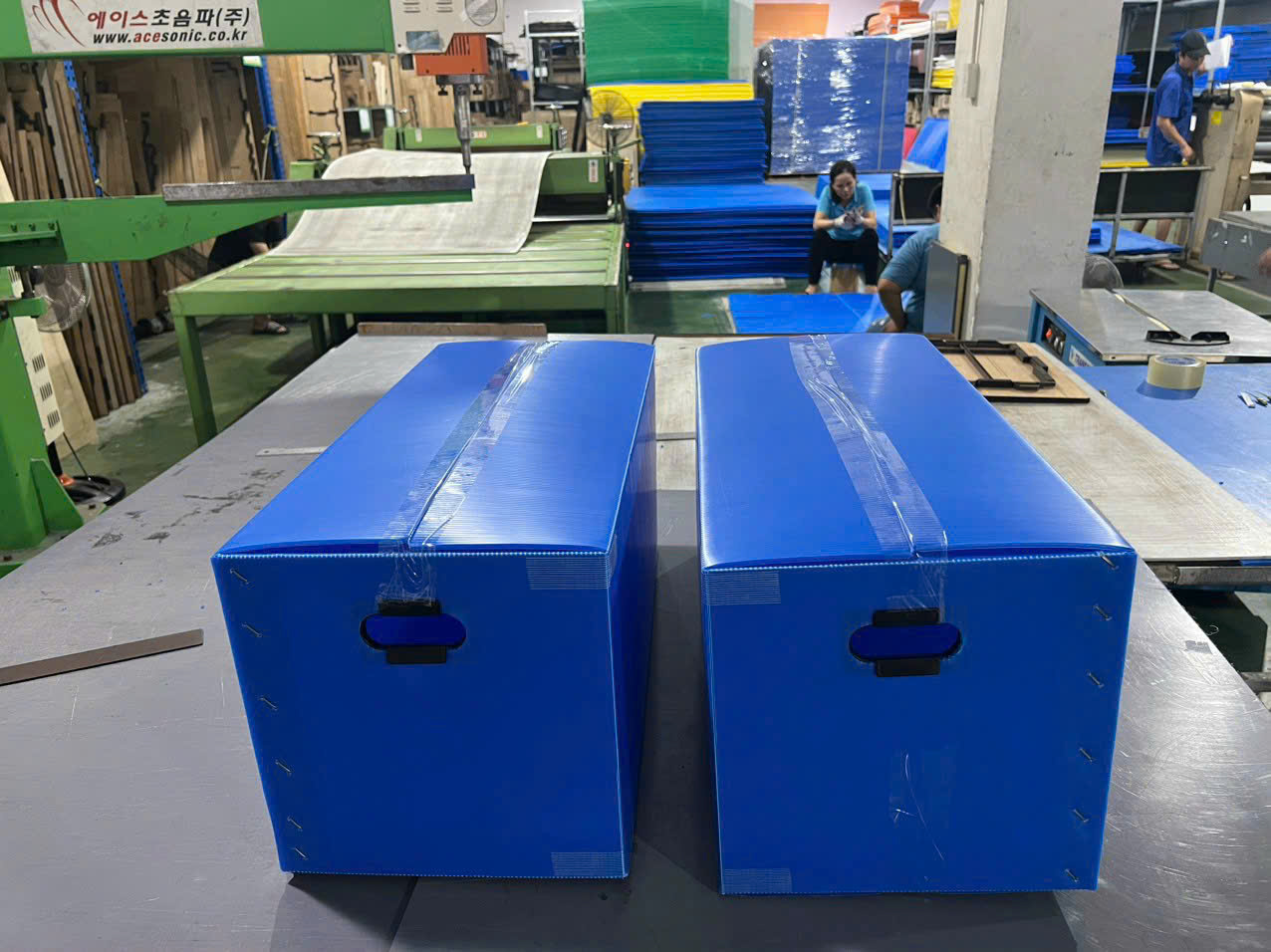 Thùng nhựa Danpla có nắp tiện lợi, siêu bền, giá tốt 2026