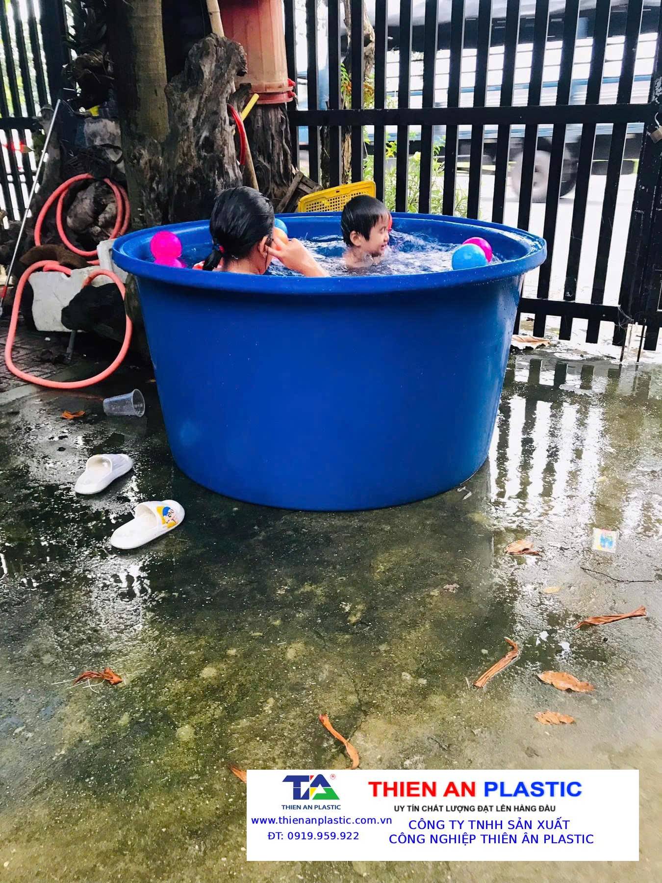 Thùng Nhựa Lớn Hà Tĩnh