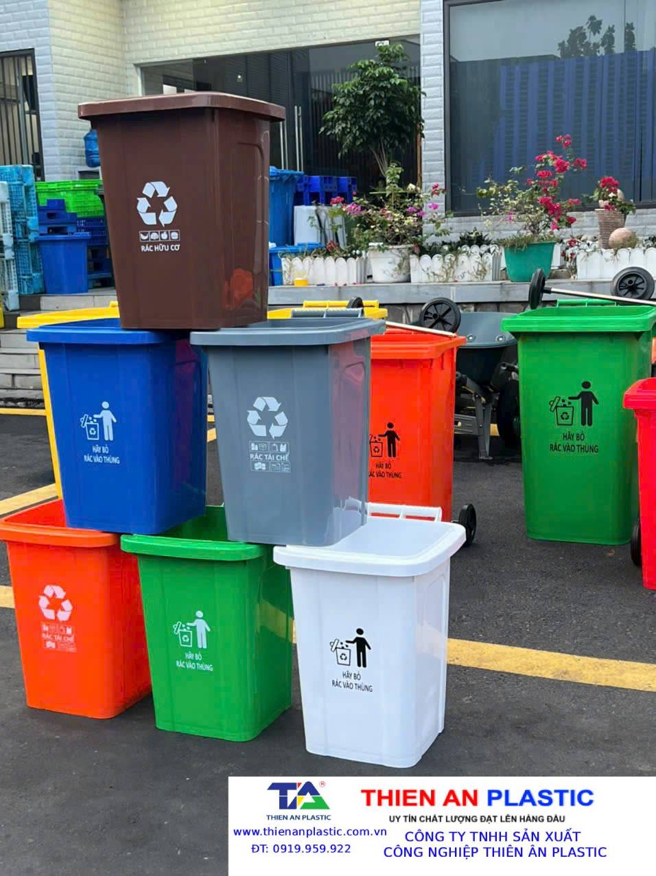 Thùng rác công cộng Quận 5