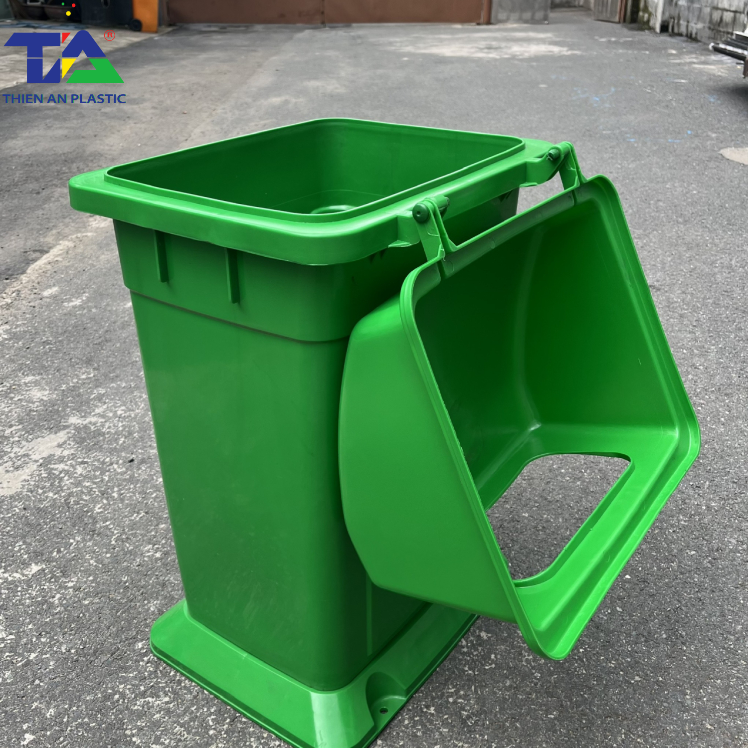 Thùng Rác Nắp Hở 90 Lít (KT: 405 × 540 × 946mm)