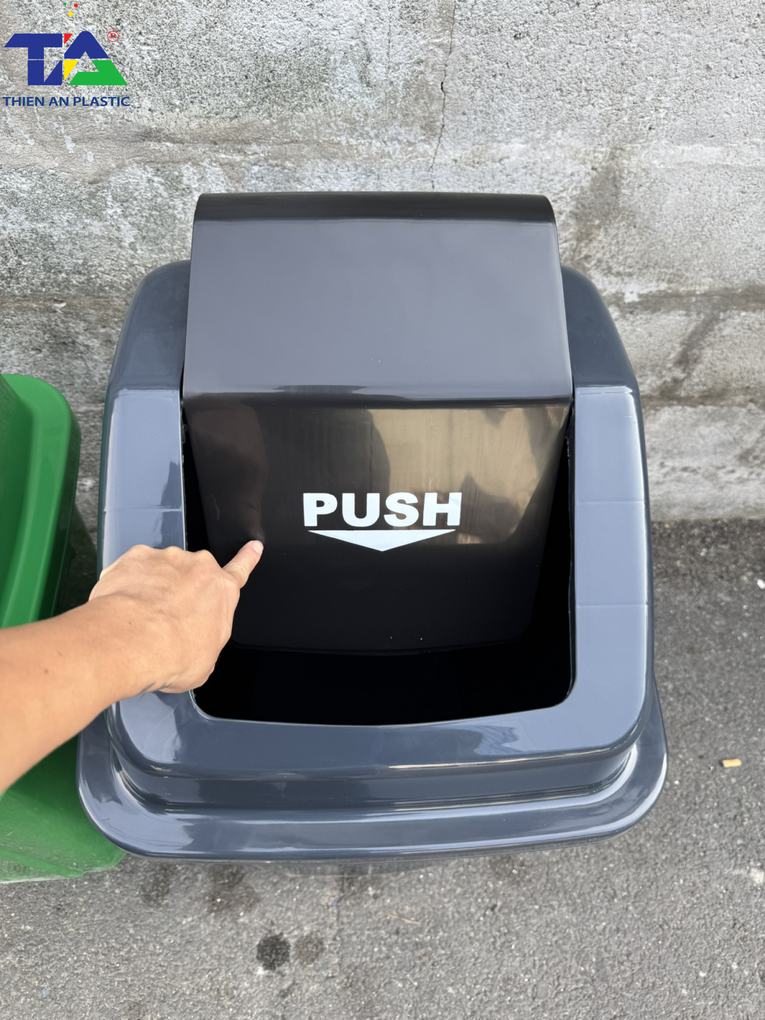 Thùng Rác Nắp Lật Push 40L (KT: 410 x 330 x 610mm)